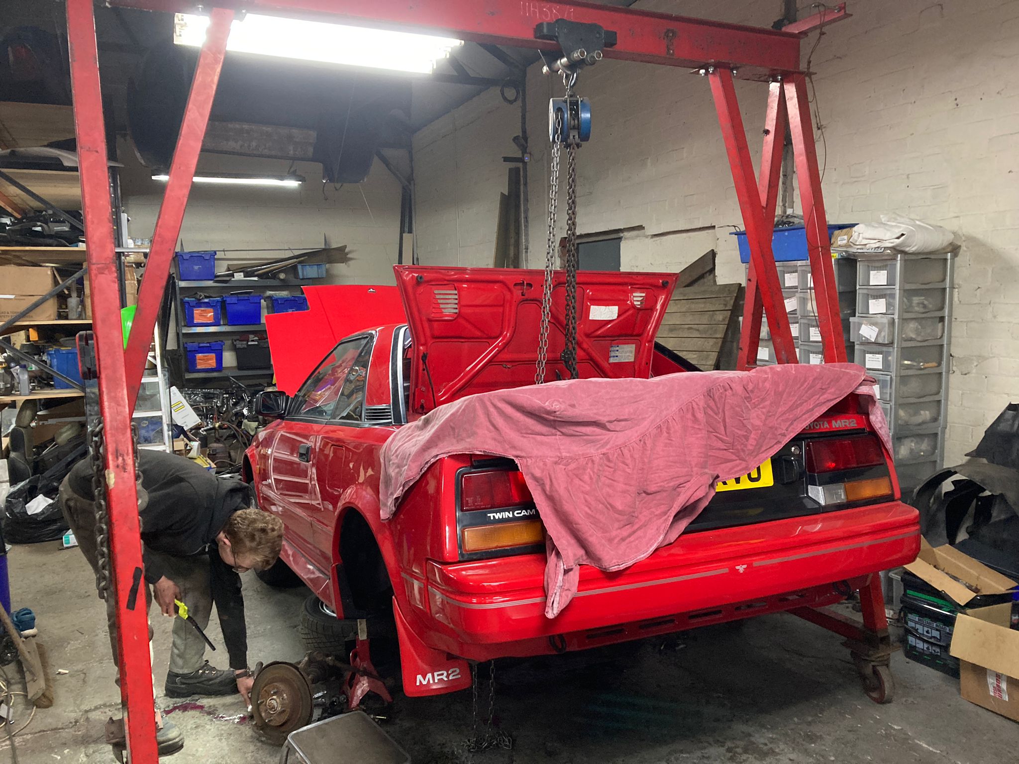 Engine Removal 1