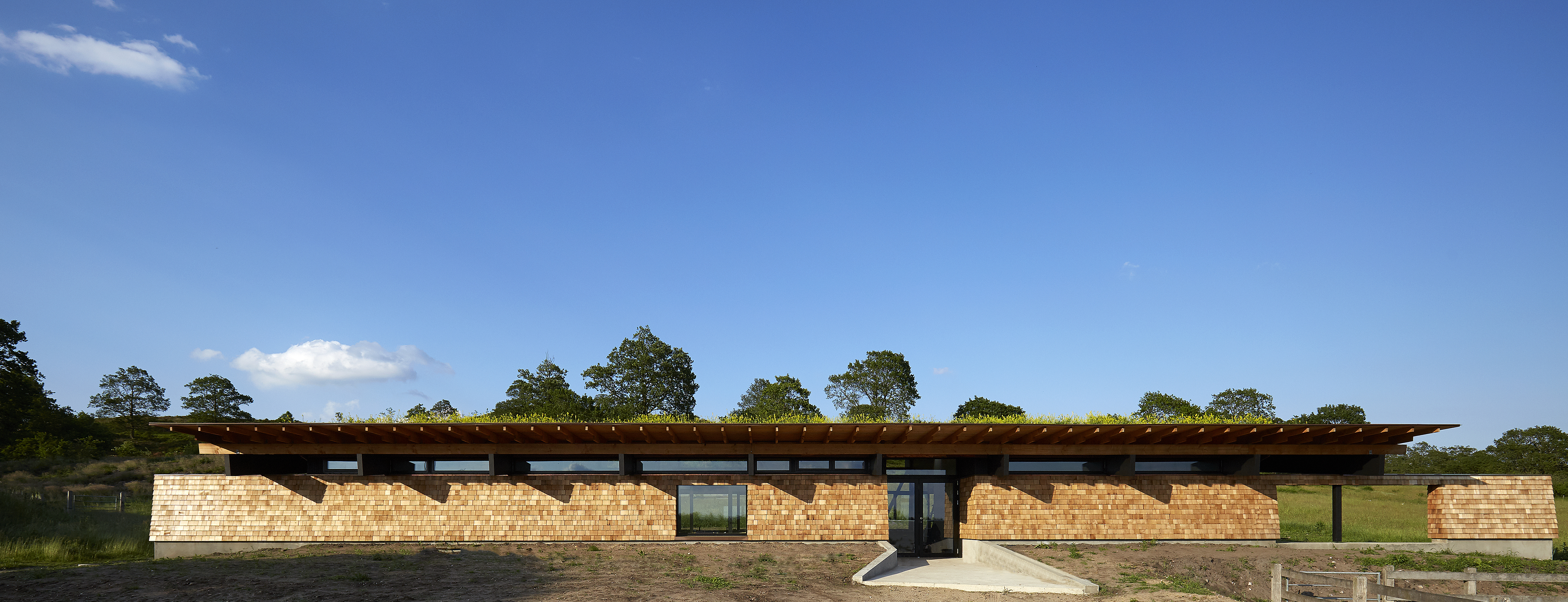 trætag bygning landskab facade