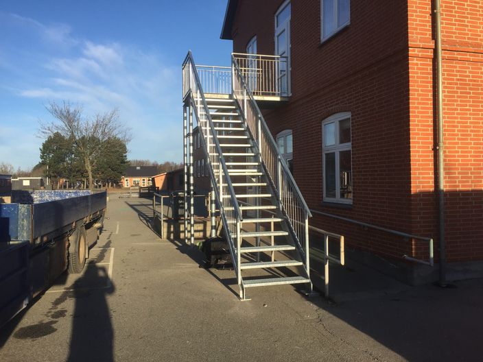 Trappe 58 Hals