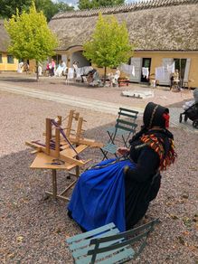 Pause ved båndvævningen