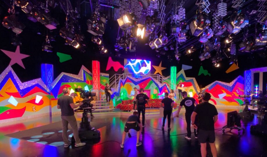 Saturday Mash Up ! - Series 1 - 4 2017/21 on CBBC (designer) Upsized set for season 2021/22 !