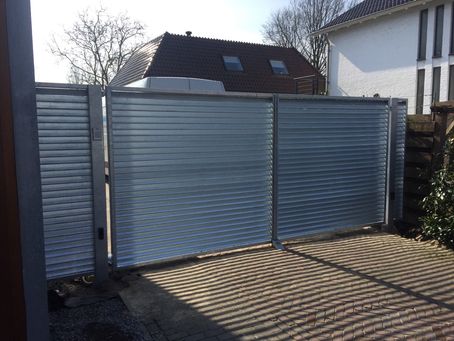 niet gelakt maar enkel gegalvaniseerd
