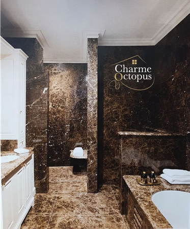 Salle de bain en marbre Emp