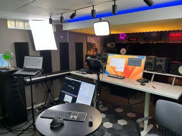studio