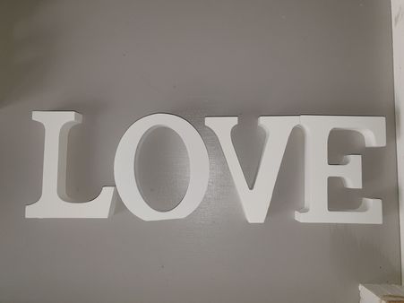 Lettre en bois blanc