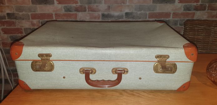 Valise ancienne