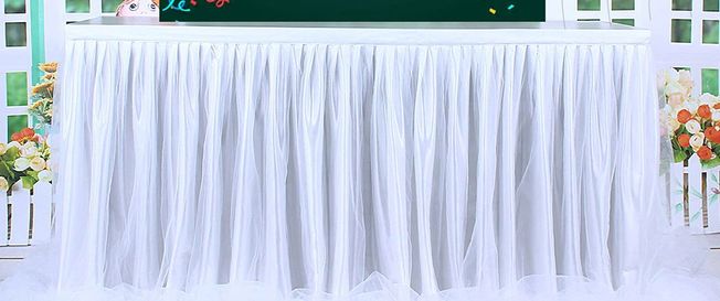 Jupe de table en tulle et satin blanc