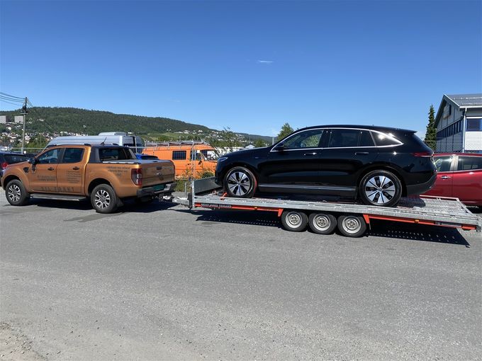 Hentet Mercedes-Benz EQC fra lager for Bertel O. Steen Ullevål
