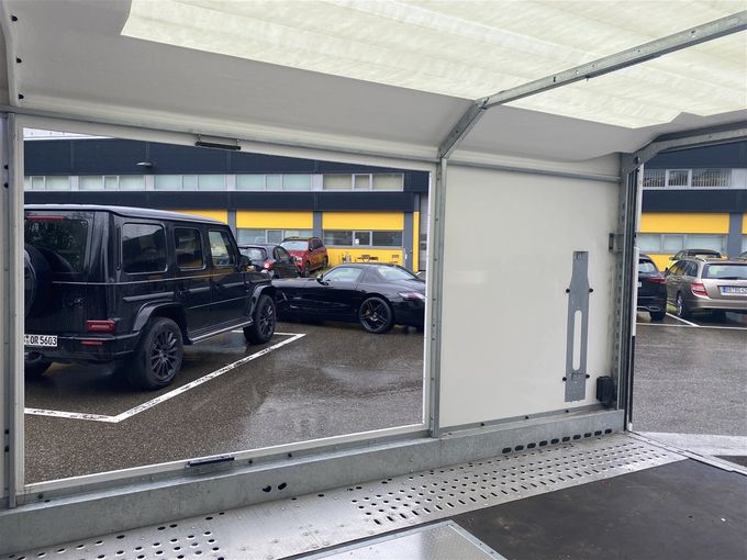 Da har de mottatt bilen i Sindelfingen, oppdrag utført :-)