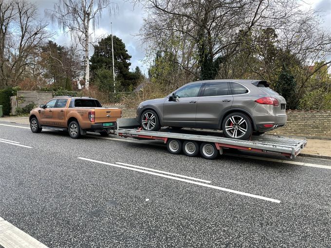 Hentet Porsche Cayenne Turbo i København