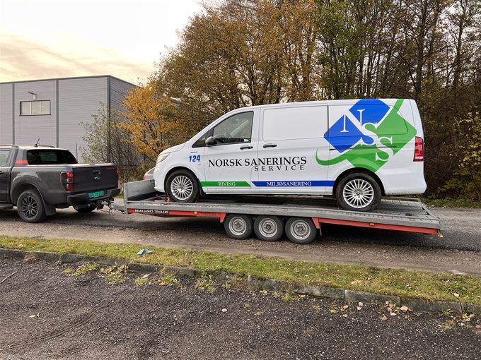 27/10 Hentet eVito hos Lafinto for BOS Lørenskog
