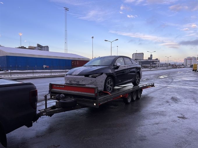 12/1 - Xpeng som skal tilbake til China etter testing i Norge
