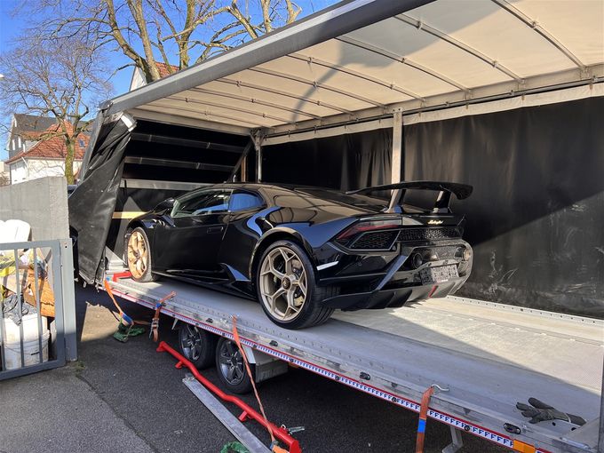 23/2 Hentet Lamborghini iTyskland for Spectra Auto