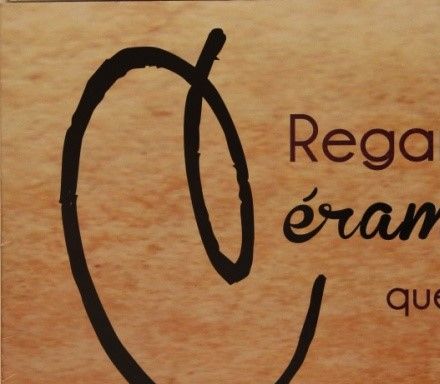 2014, ISBN 978-2-9812565-2-2. 114 pages, 62 collectionneurs ont contribué au livre, dont deux musées, avec 169 photos couleur. Collectif pour le 10e anniversaire de l'ACCQ. 25 $