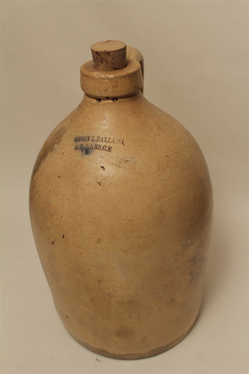 Cruche en grès, Orrin L. Ballard, St. Johns, C. E.,  1857-58, photo J. B. Dion.