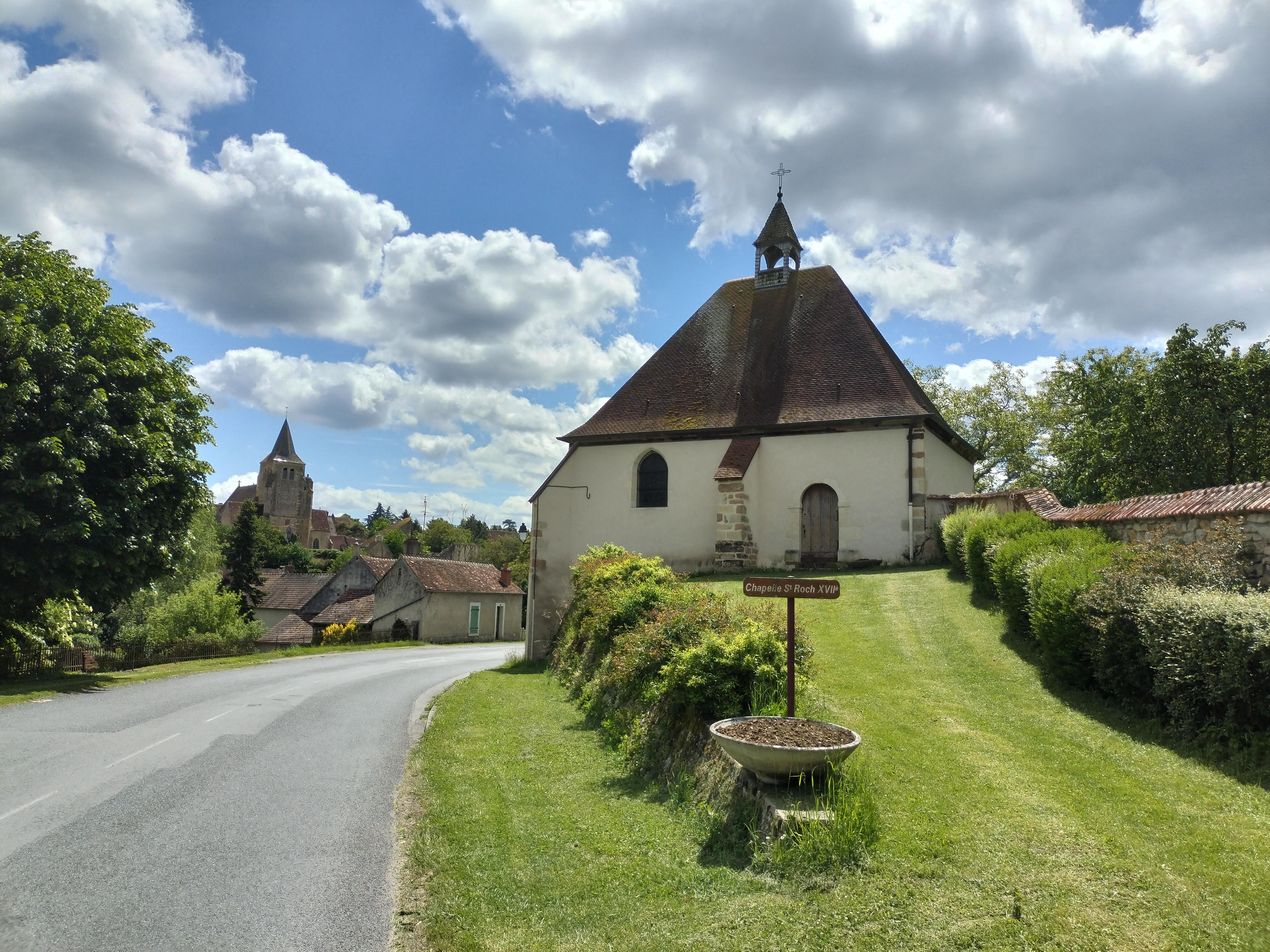 ainay le chateau