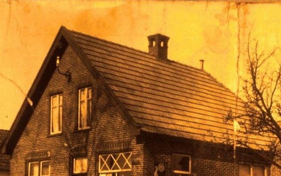 Roderwolde - J. van der Veen - Hoofdstraat