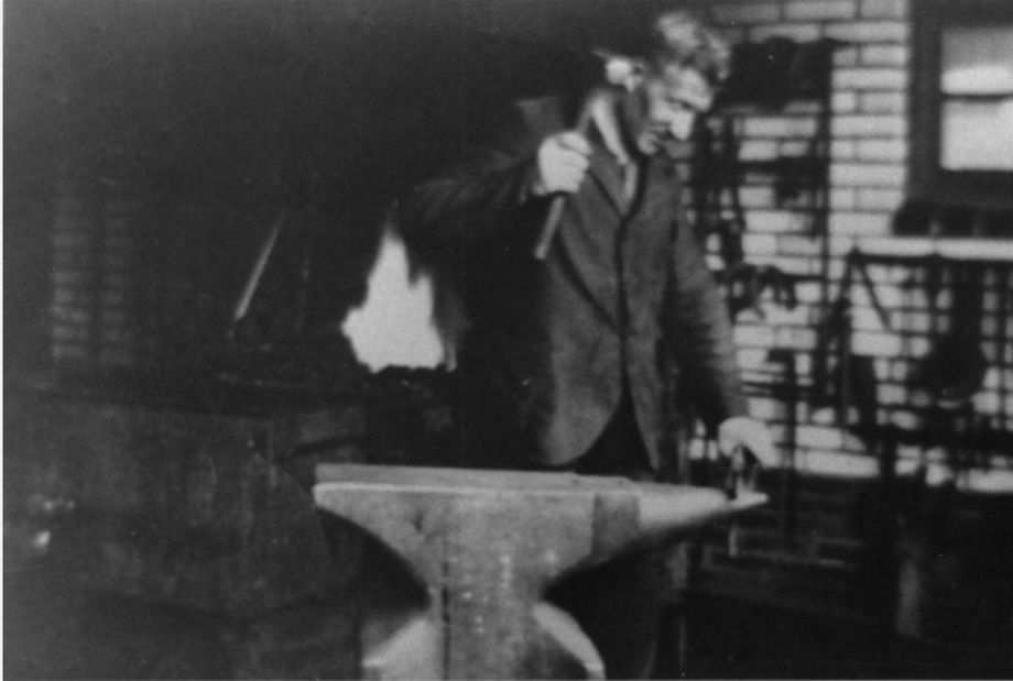 Dekker, Berend H.G. - Eelde - Hoofdweg 107 (1955-1965)