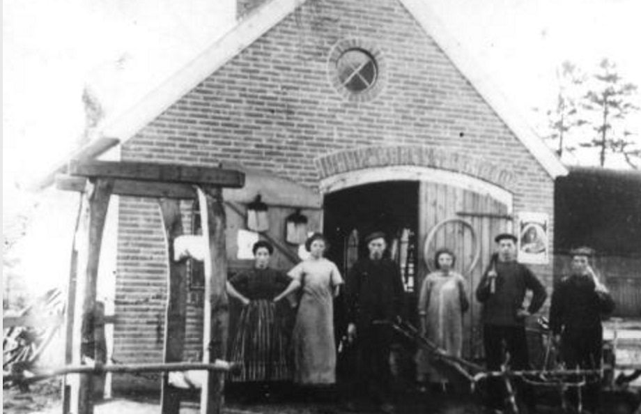 Noord Sleen - Brouwer - Markeweg 10. (foto tussen 1910 en 1920)