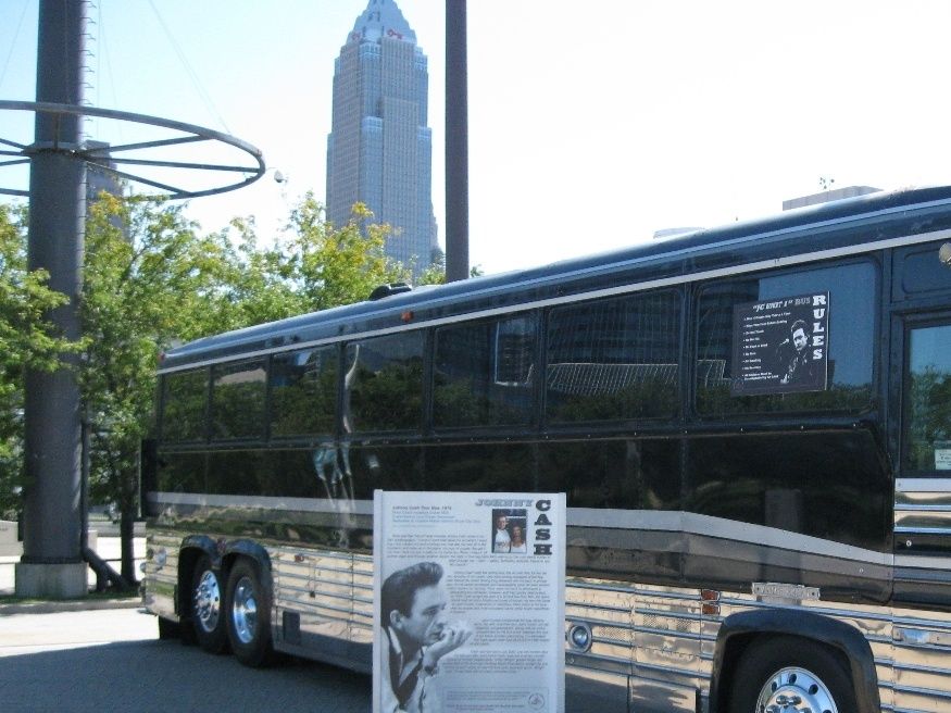 Johnny Cash's tour bus