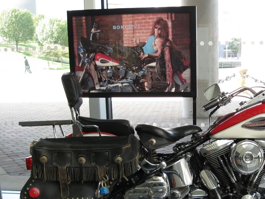 Bob Jovi's motorbike