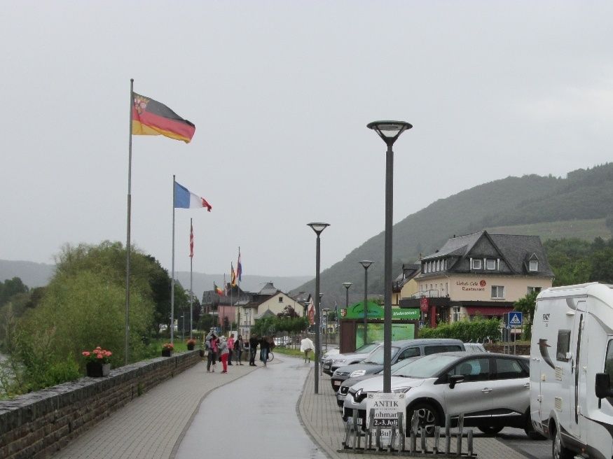 Lunch In Cochem