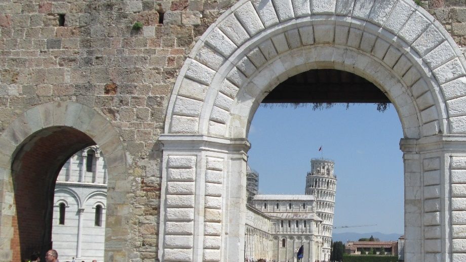 The entrance to the Leaning Tower complex through the  ramparts