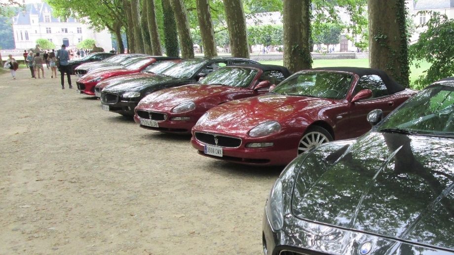 Oh and there was a Loire Rally for Maserati owners meeting there for lunch
