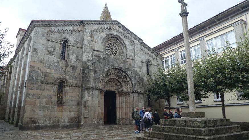 Collegiate Santa Maria de Campo