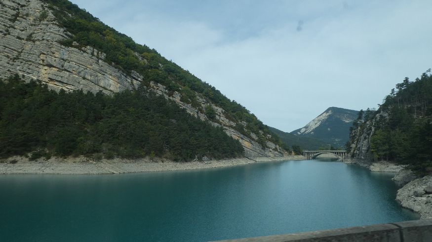 The journey toward Entrevaux