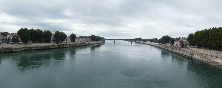 Crossing the River Rhone in to town