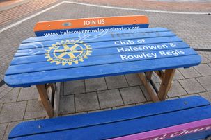 Planters in precinct