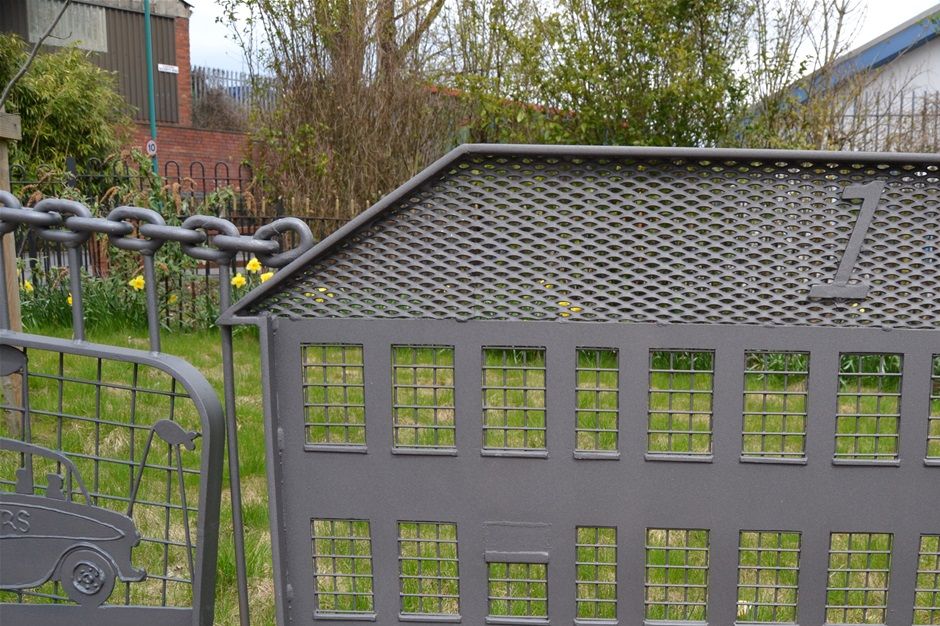 Quarry Bank Primary, designed by Tim Tolkien with Ed Cartwright