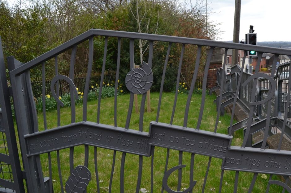 Quarry Bank Primary, designed by Tim Tolkien with Ed Cartwright