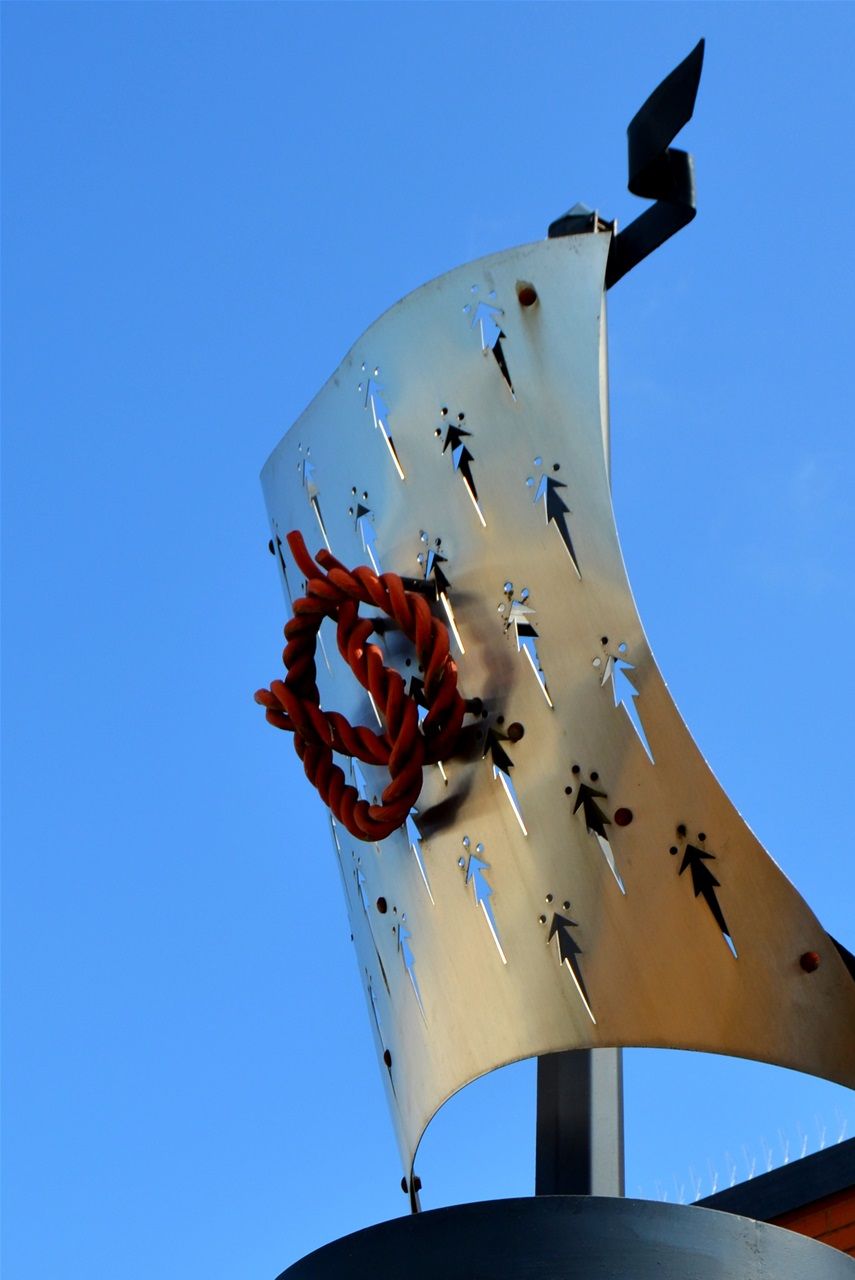 Heraldic Standard in Church st, designed by Kate Maddison
