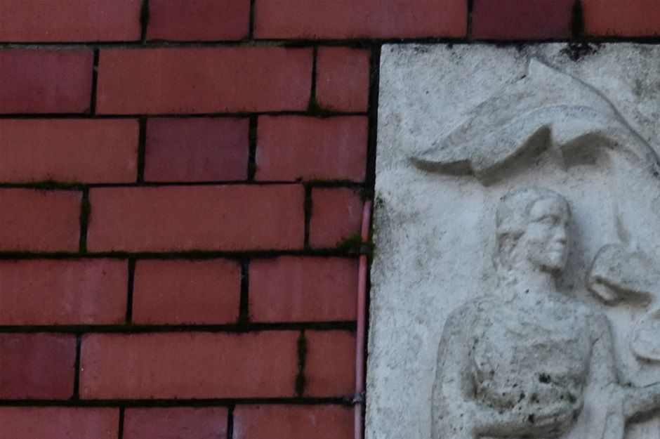 Bilston Coat of Arms. Mount Pleasant, Craft centre and Museum.