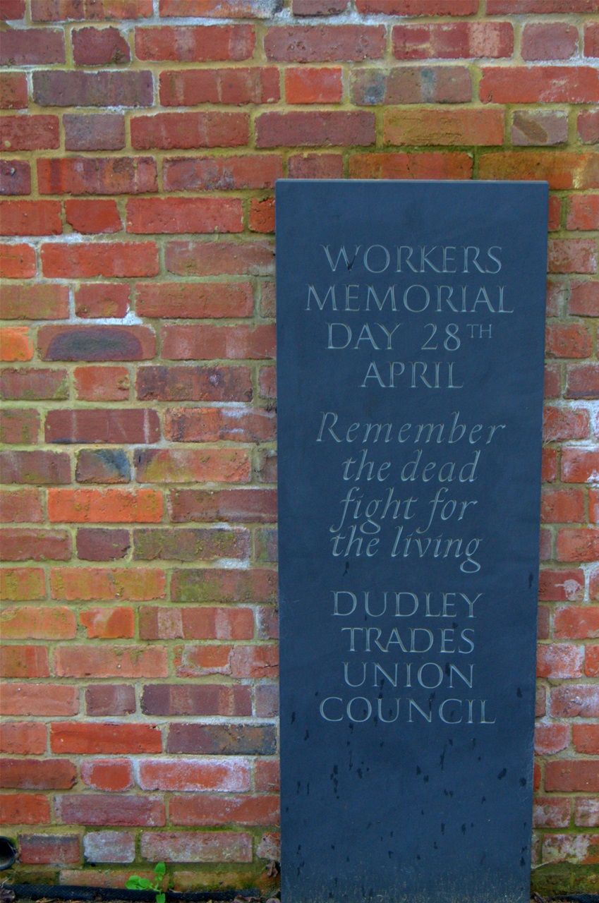Workers Memorial, Coronation gardens