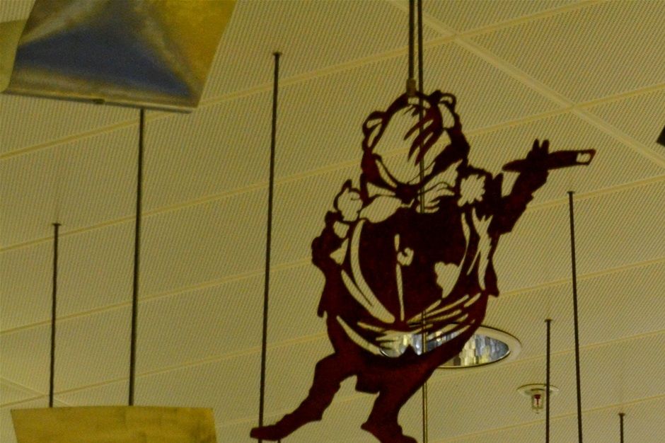 Crown centre. 500 metal hangings relating to literature. ISH