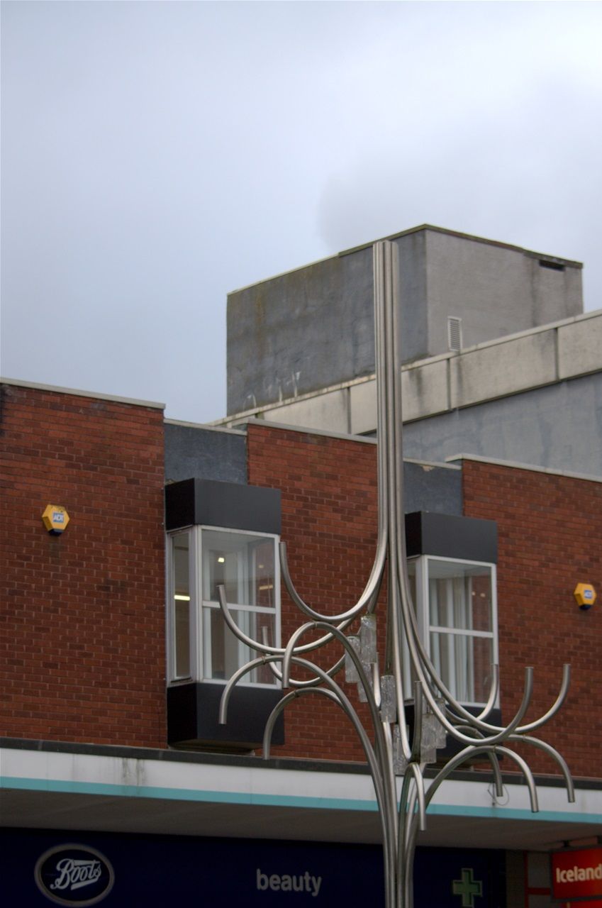Water sculpture, Ryemarket entrance. designed by Alex Mann, 1973