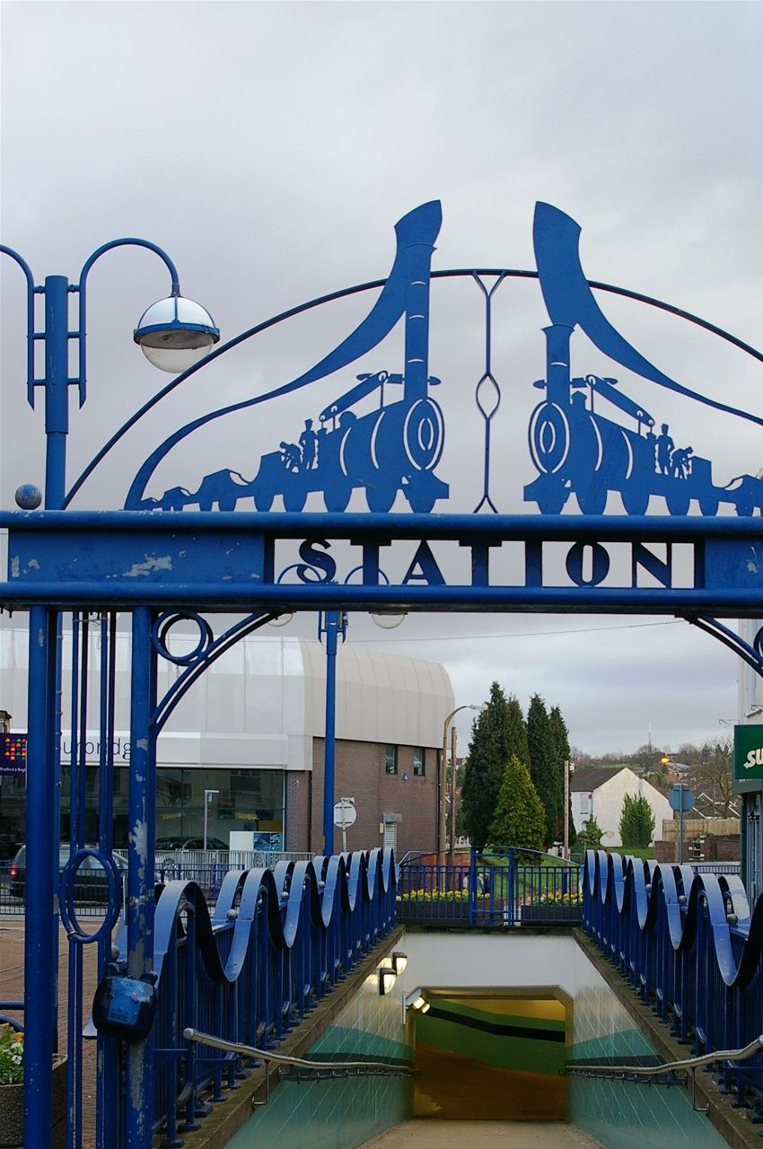 Subway panels leading to bus station. Designed by Steve Field 1995