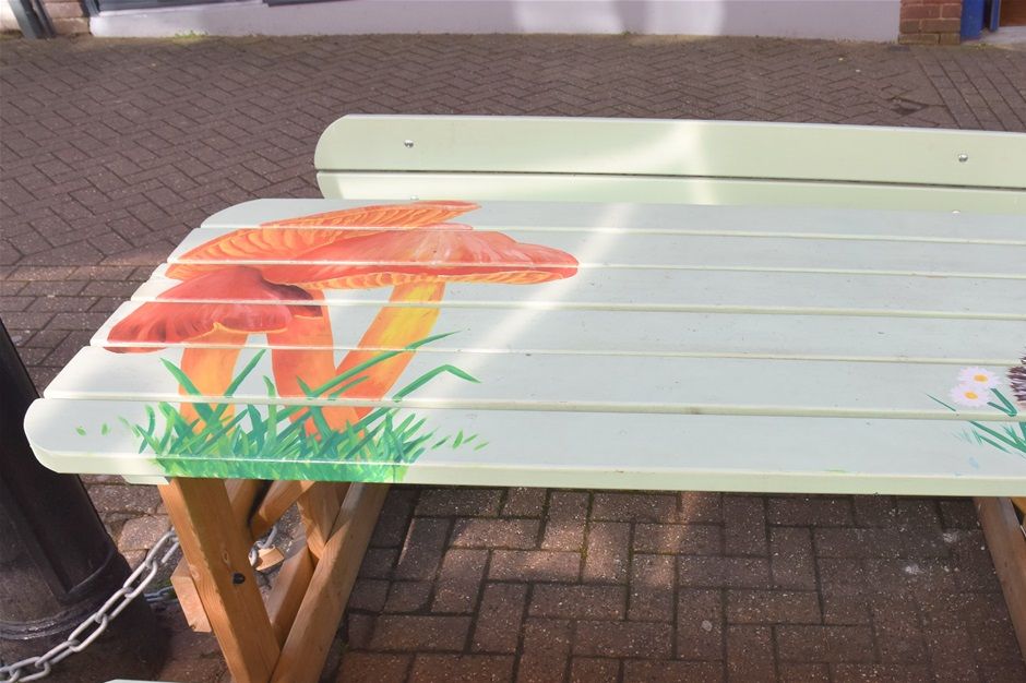 Decorative benches in Hagley St
