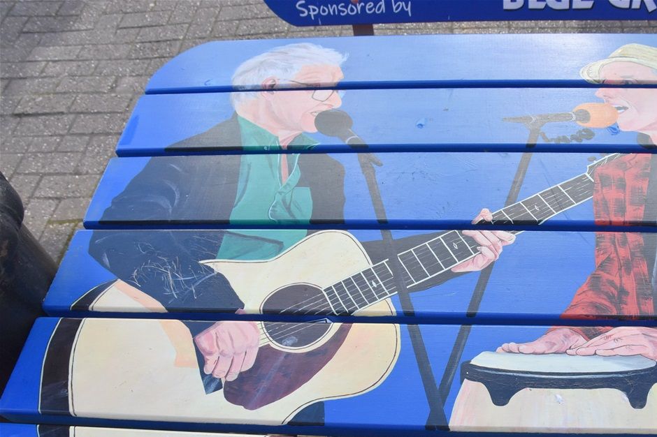 Decorative benches in Hagley St