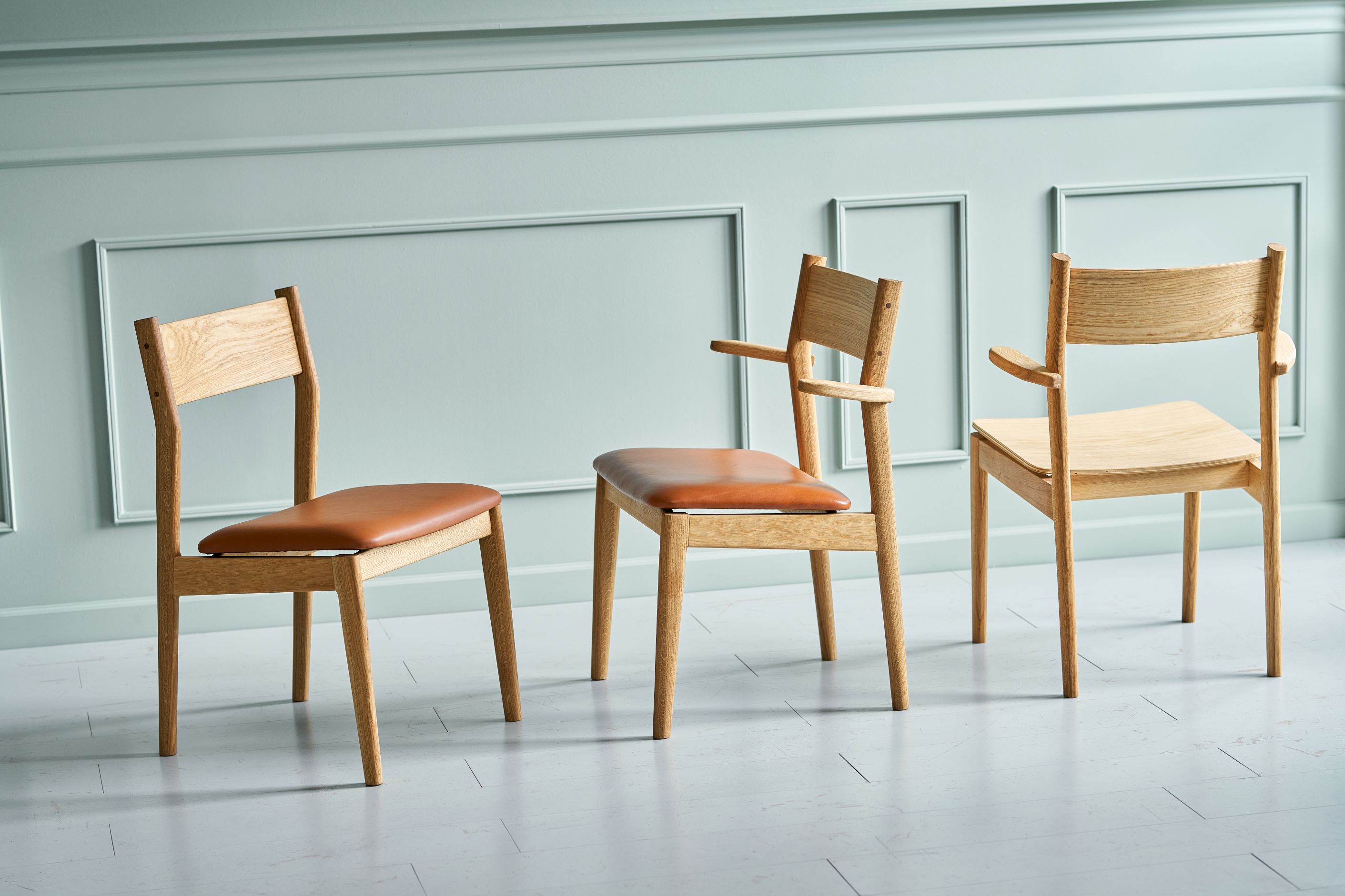 Duus&Moeller_Rosa_Chairs_2