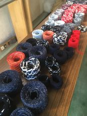 Dyed yarn