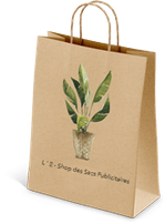 un sac kraft naturel avec des poignées torsadées sérigraphié en vert avec une impression représentant des plantes