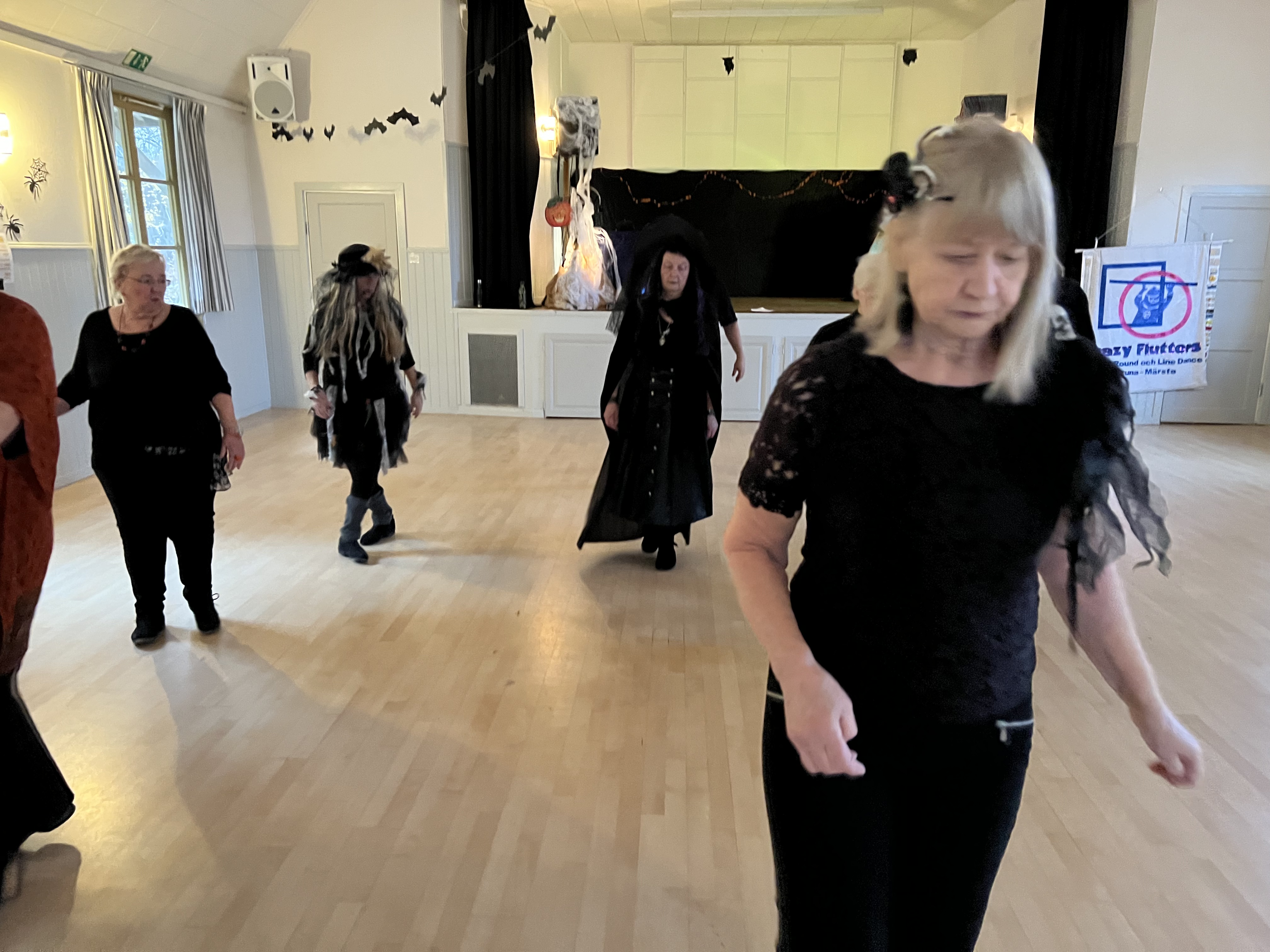 Sonja på dansgolvet.