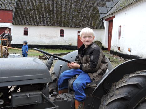 Jeg skal snart have traktorkørekort