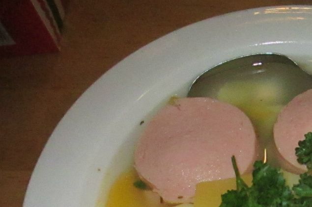 Idag i det gråruggiga och regniga vädret ska det bli gott med en värmande falukorvsgryta..
receptet finns här på sidan under fliken matrecept 

http://www.eivor-andersson.se/30290070