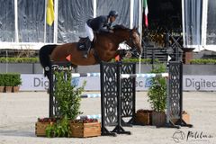 KAT_1278_Exquise du Pachis_WEB