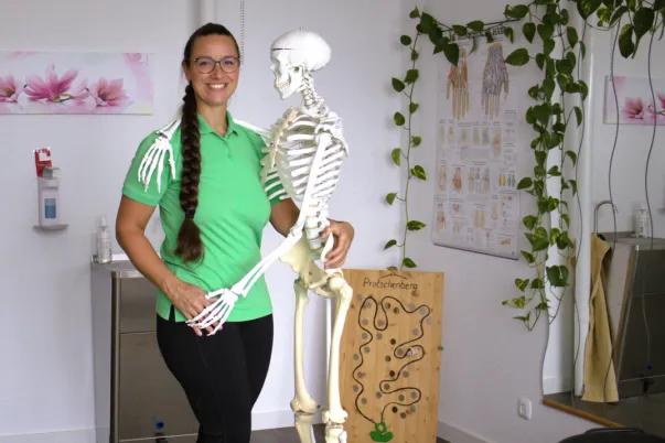 Doreen Dietz, leitende Ergotherapeutin, Handtherapeutin der Ergotherapie Mandy Mildner aus Bautzen